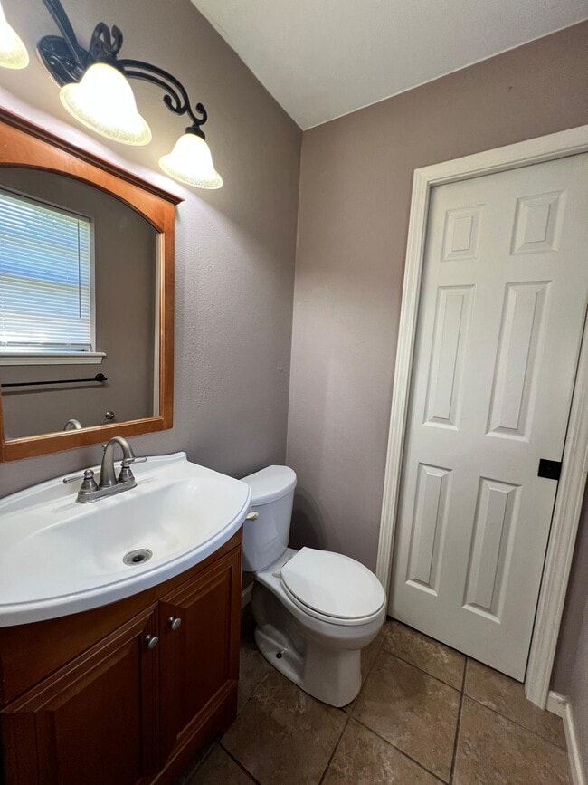 Photo - 1502 White Rd House