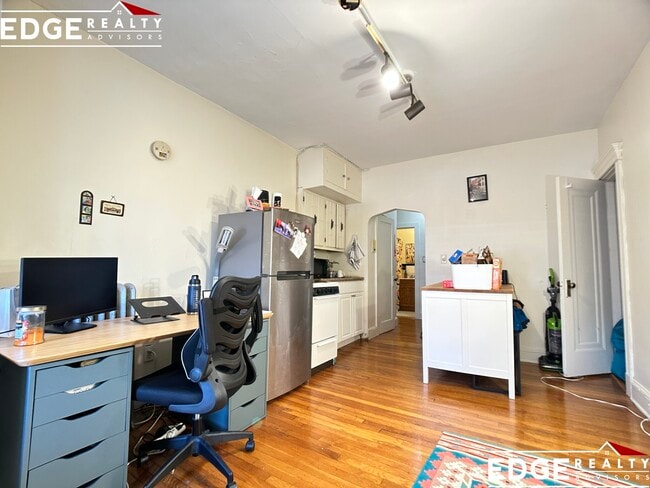 Photo - 70 Strathmore Rd Apartment