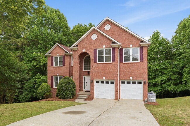 Foto del edificio - Spacious Renovated Home on a Quiet Cul-de-Sac Single-family · Professionally managed · Move-in ready