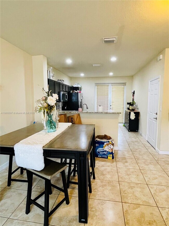 Building Photo - 9446 SW 170th Passage