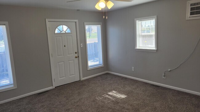 Foto del edificio - 2913 N Richmond Rd