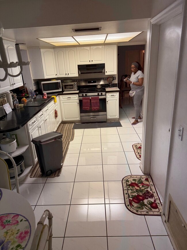 Photo - 9111 NW 25th Ct House