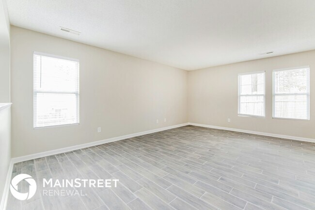 Building Photo - 3009 Van Dorn Rd