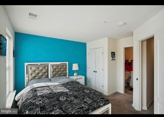 Foto del edificio - 9611 Weshire Dr
