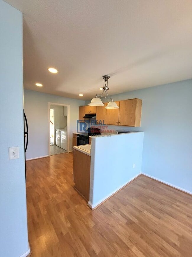 Building Photo - 5467 S Quatar Ct