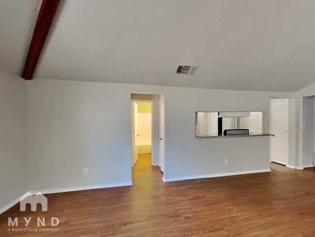 Foto del edificio - 11825 Garden Terrace Dr