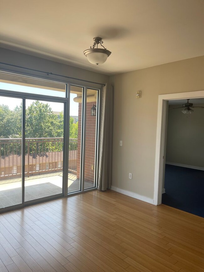 Photo - Eagles Nest - Downtown Auburn Apartment