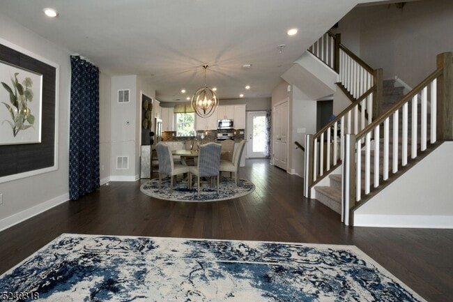 Foto del edificio - 1802 Devon Ln