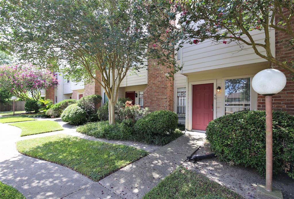 Primary Photo - 3901 Woodchase Dr