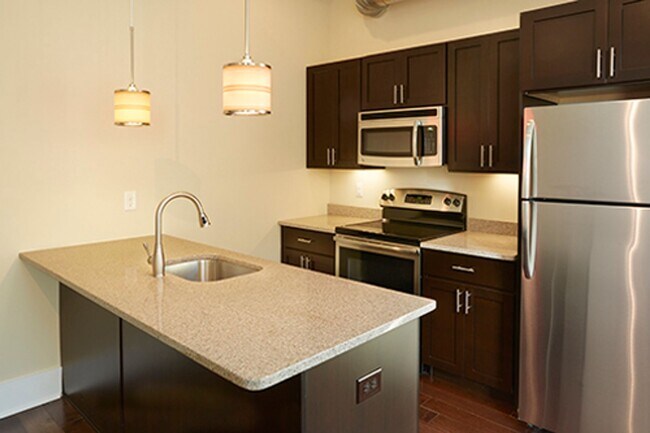 Building Photo - Merchants Lofts II