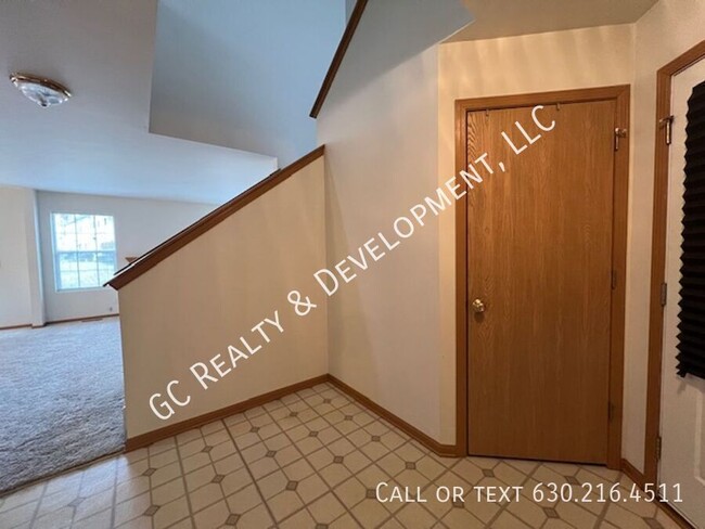 Foto del edificio - *** 3BDRM - 2.5 BTH / SCHOOL DISTRICT 204 ...