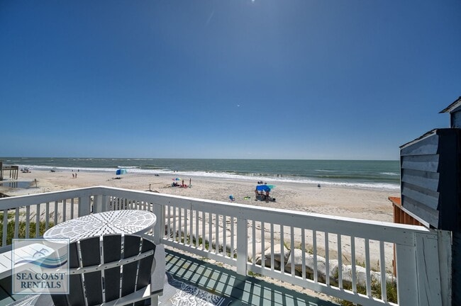 Building Photo - FURNISHED OFF-SEASON OCEANFRONT MONTHLY RENTAL -ONLY FEBRUARY LEFT