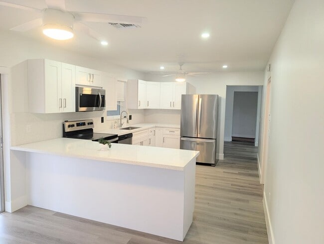 Building Photo - 10920 Gable St