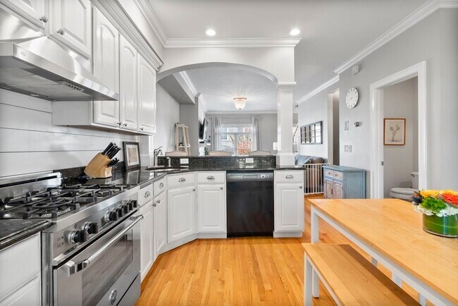 Foto del edificio - 10 S Sydney St