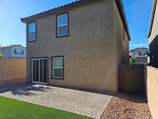 Foto del edificio - 4597 Chirping Cricket Ave