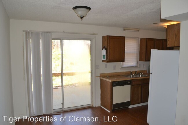 Building Photo - 2 br, 1 bath House - 118 Franklin Dr