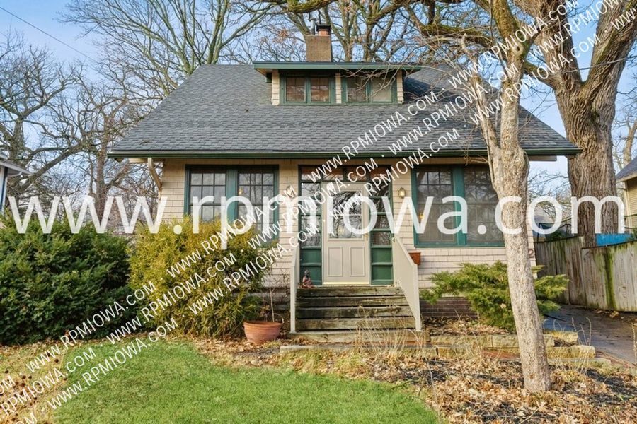 Primary Photo - GREAT NEIGHBORHOOD!! Charming 2 Bedroom, 1...