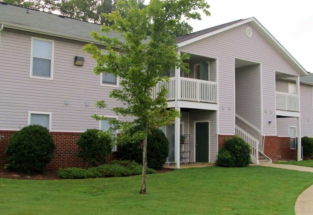 Chapman Pointe Apartments Dallas, NC
