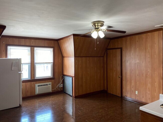 Building Photo - 159 Kearny Ave