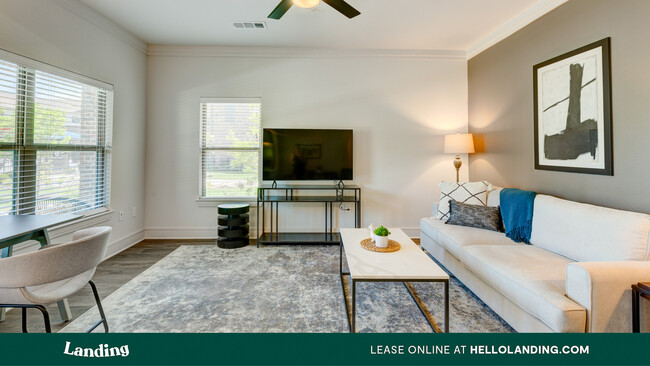 Building Photo - 2028 Presidio Vista Dr