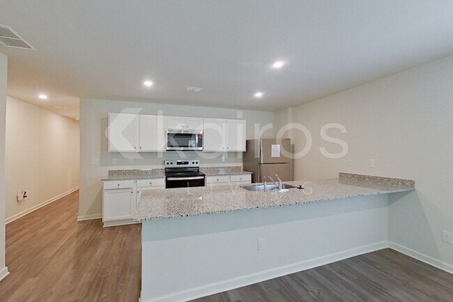 Foto del edificio - 360 Ironwood Ct