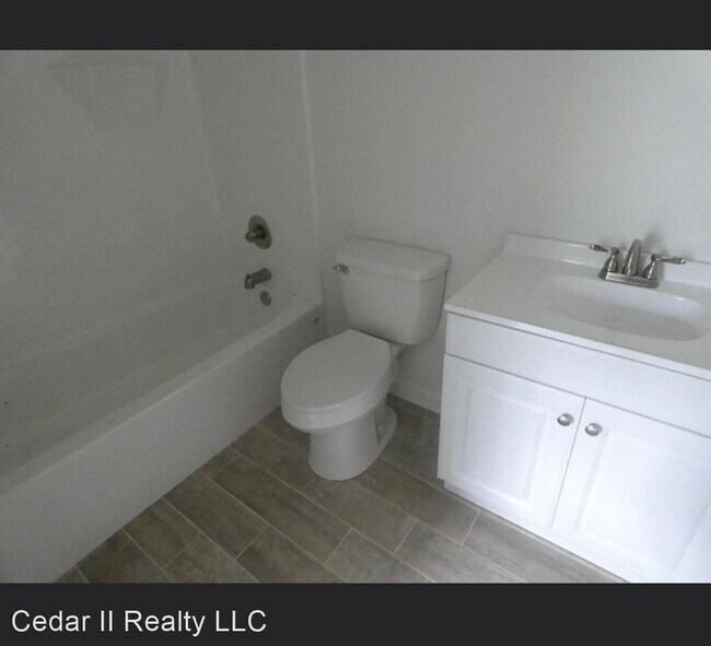 Building Photo - 2 br, 2 bath House - 203 Corman Ave