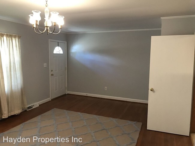 Building Photo - 3 br, 1 bath House - 201 Clayton Carriker Rd