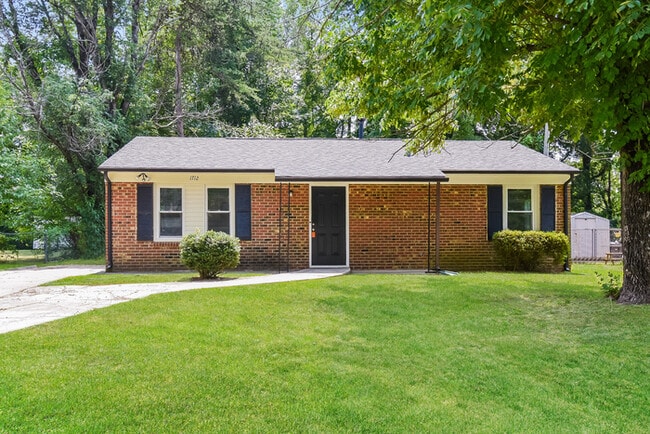 Building Photo - 1712 Gavin Dr
