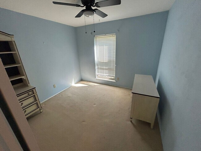 Building Photo - 4908 Wagner Dr