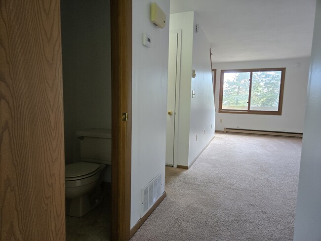 half bath - 25 4th Ave