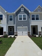 Building Photo - 235 Paramount Dr