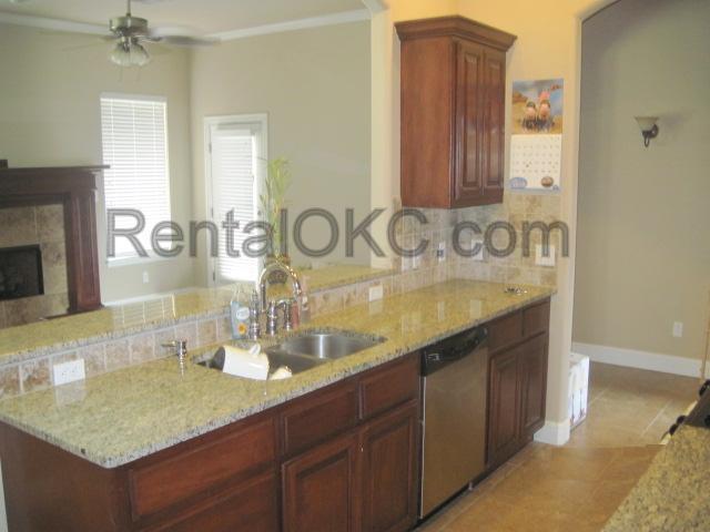 Foto del edificio - Beautiful Moore Home with Office