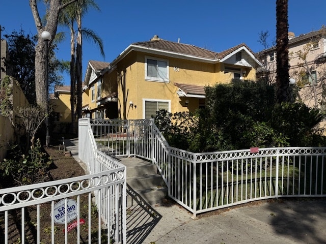 Building Photo - 451 S Oakland Ave