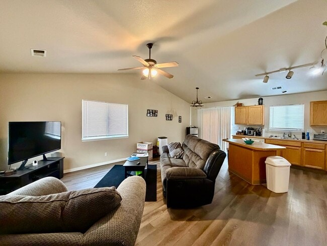 Photo - 310 S Rachel Ave House