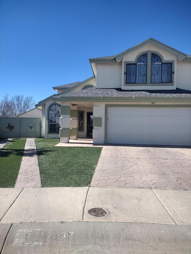 Building Photo - 3037 Tierra Kino Way