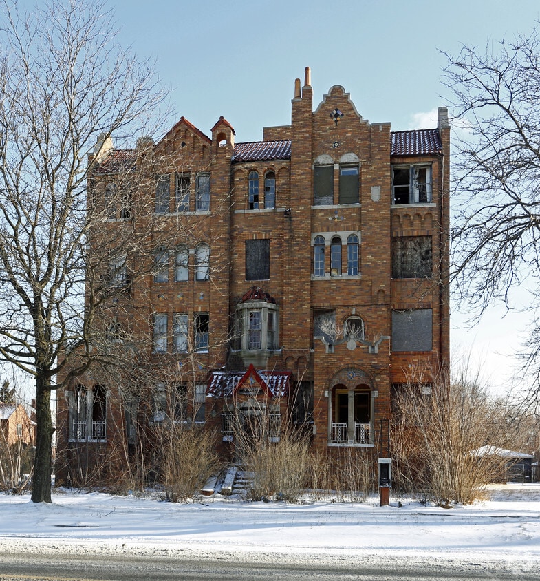 13750 Dexter Ave, Detroit, MI 48238 Apartments in Detroit, MI