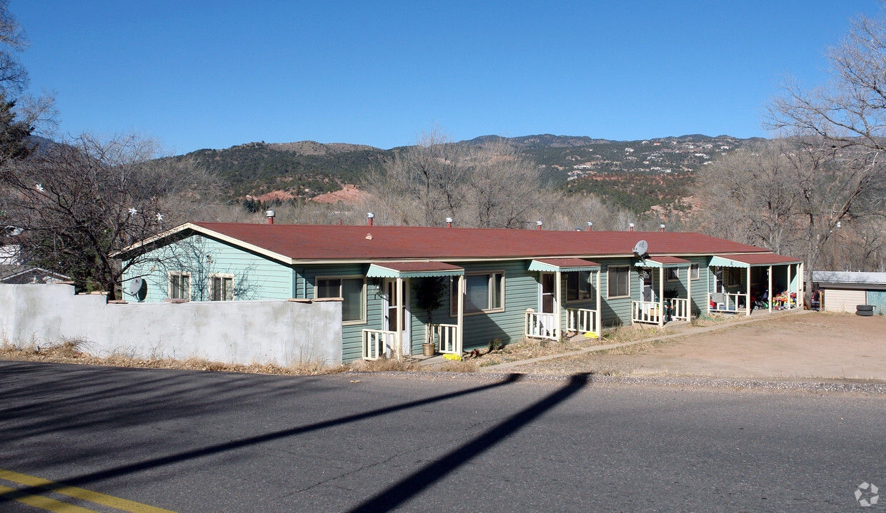 Manitou Springs Apartments