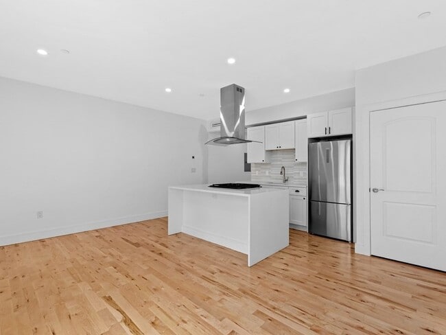 Photo - 178 Washington Ave Apartment