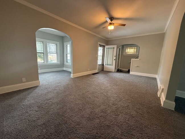 Building Photo - 95 Ellenwood Ave