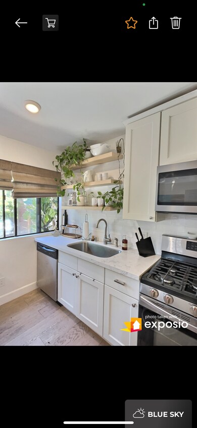 Primary Photo - 1203 W 25th St