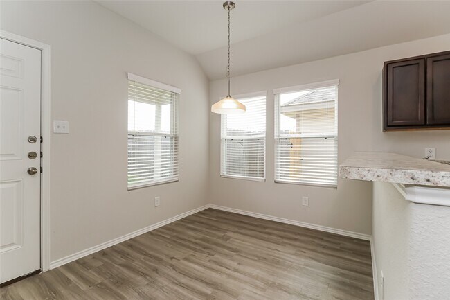 Foto del edificio - 25706 Hazy Elm Ln