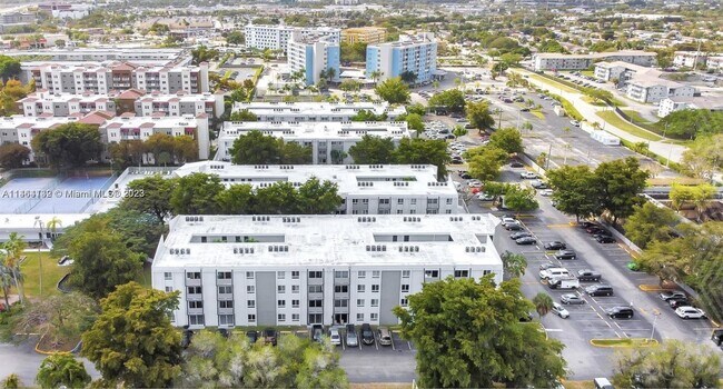 Foto del edificio - 10900 SW 196th St