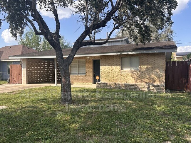 Foto del edificio - 1503 E 7th St