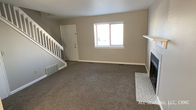 Building Photo - 1295 Soaring Eagle Drive