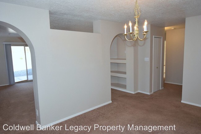 Building Photo - 3041 Mason Meadows Dr NE