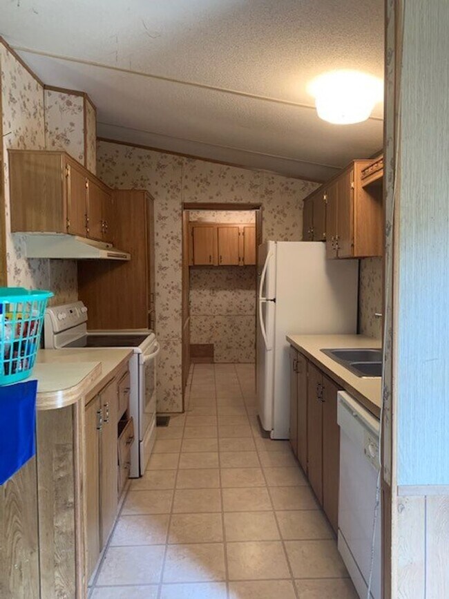 Foto del edificio - Double-Wide Mobile Home. Housing Accepted!