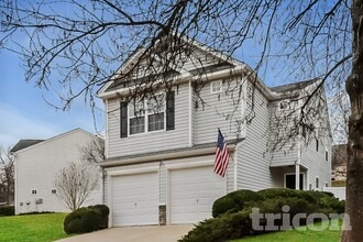 Building Photo - 129 Ilex Dr