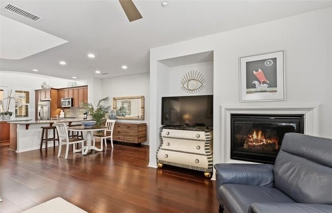 Building Photo - 71 Brownstone Way