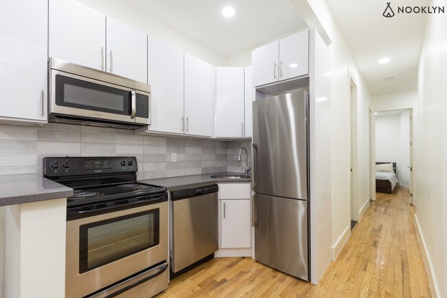 Building Photo - 173 Classon Ave