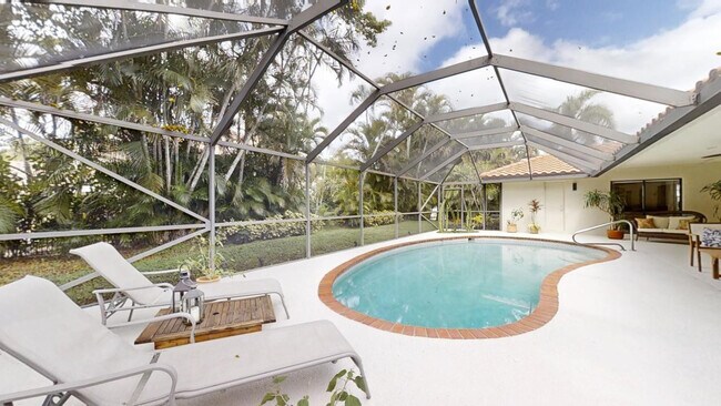 Foto del edificio - 2899 NW 26th Ave